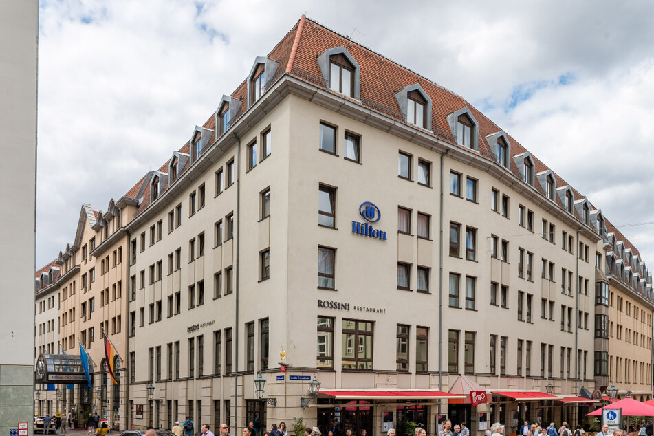 Das Hilton liegt im Herzen der Altstadt, wurde 1989 als "Dresdner Hof" eröffnet.