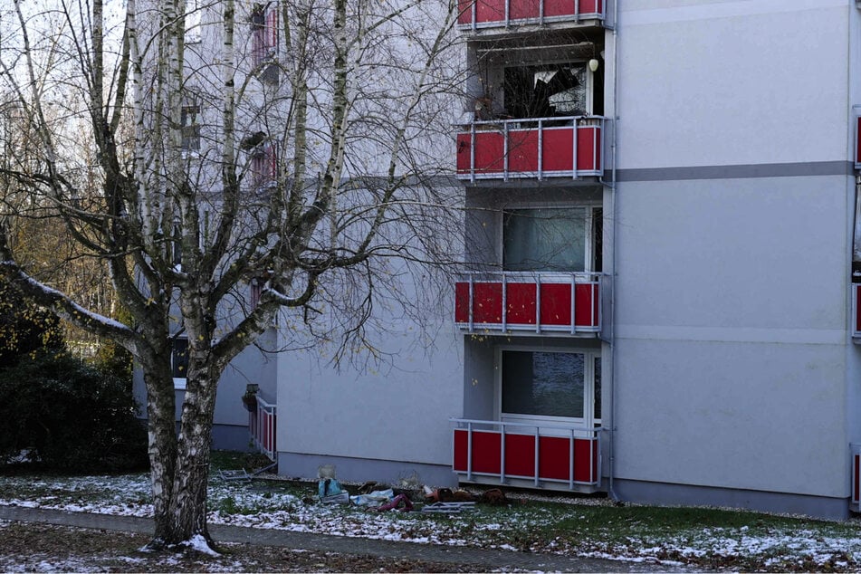 In diesem Mehrfamilienhaus im Flügelweg starb in der Nacht auf Samstag eine Person.