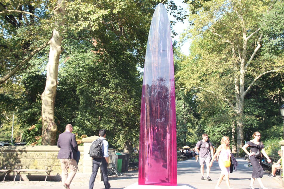 Die Skulptur "Parabolic Light" von Fred Eversley (82) ist kaum zu übersehen.