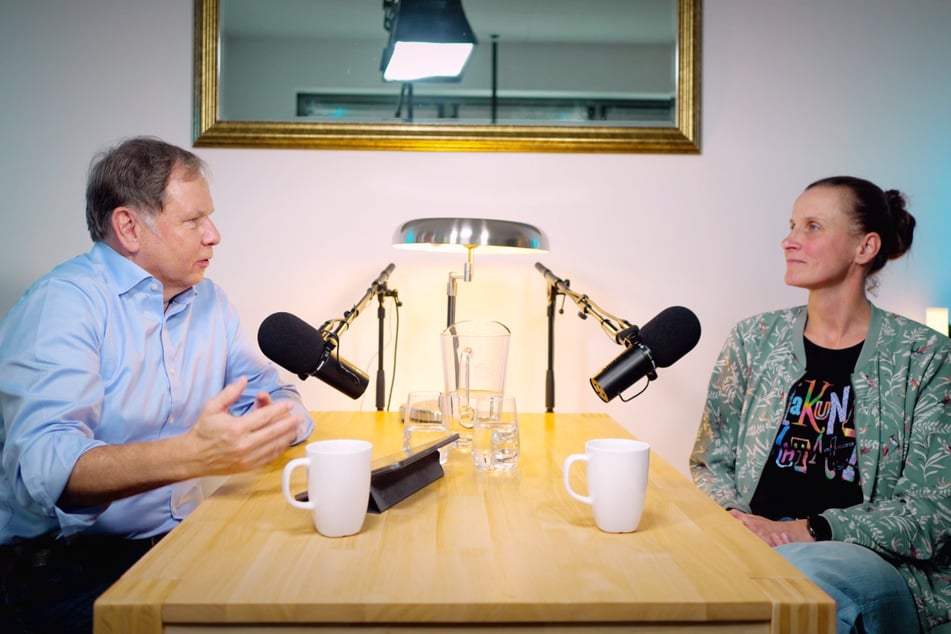 Handball-Legende Nora Reiche-Hupel im Talk mit OBM-Kandidat Dirk Thärichen