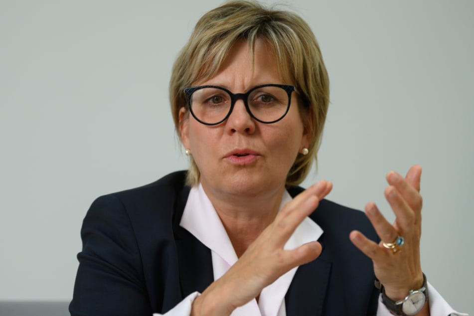 Kulturministerin Barbara Klepsch (56, CDU) will Öffnungen in der Kultur und in der Tourismus-Branche in Sachsen erreichen.
