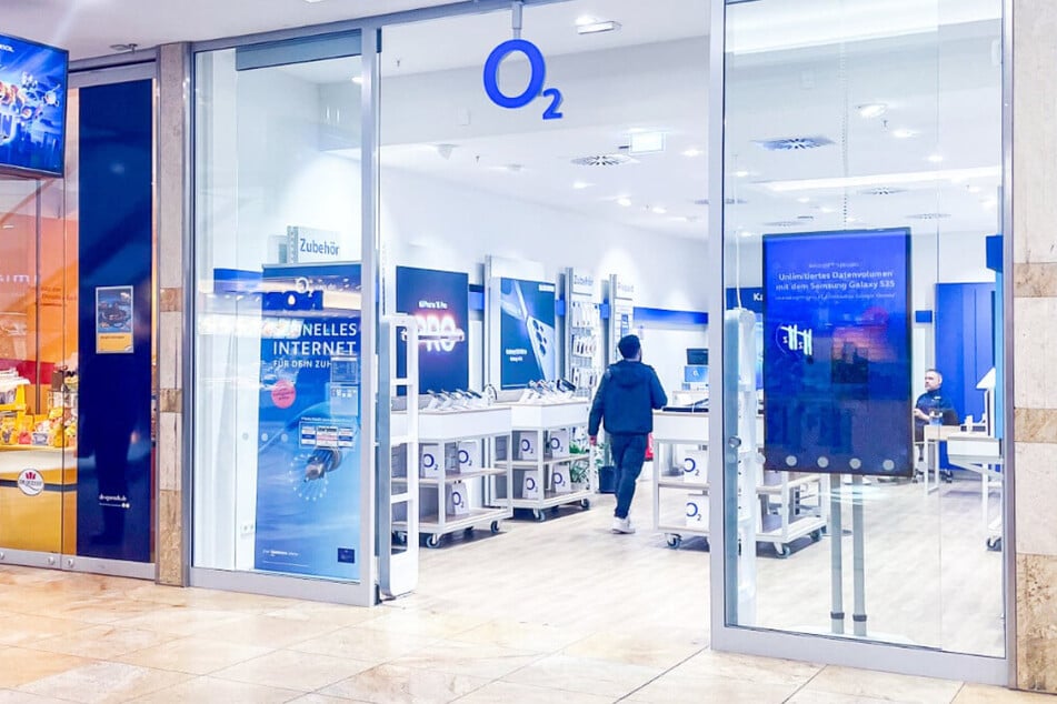 Bei o2 gibt's noch bis 4. November unter anderem 150 Euro Bonus und vieles mehr.