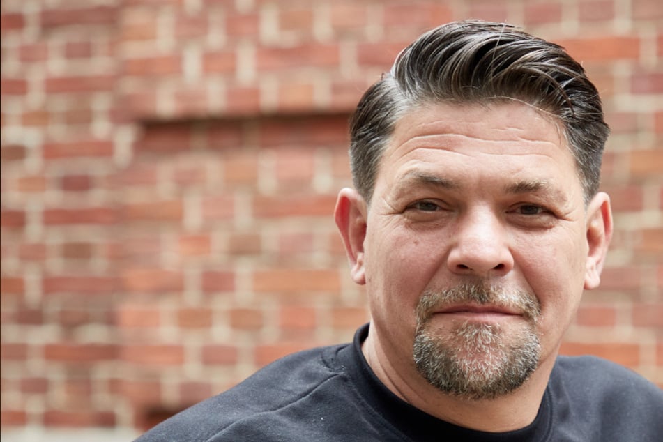 TV-Star Tim Mälzer verrät: Das liebt er beim Kochen am meisten