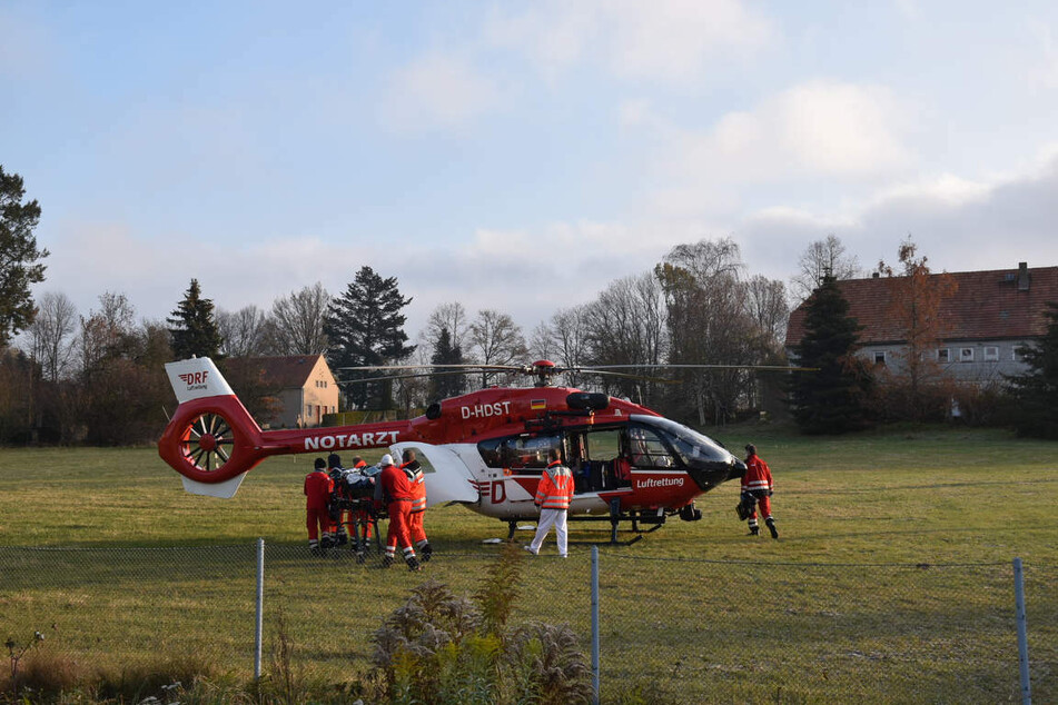 Ein Hubschrauber der deutschen Luftrettung brachte die Schwerverletzte auf schnellstem Wege ins Krankenhaus.