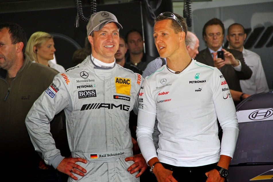 Sind nicht nur Brüder, sondern waren auch Rivalen auf der Rennstrecke: Ralf (50) und Michael Schumacher (57). (Archivfoto)