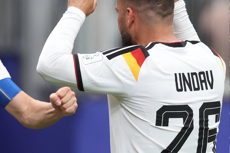 Weil der Buchstabe "V" knapp wurde: Adidas hat massive Lieferprobleme mit drei DFB-Trikots