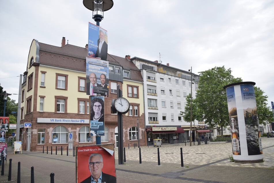 Der Angriff passierte in der Nähe des Marktplatzes im Mannheimer Stadtteil Rheinau. (Archivbild)