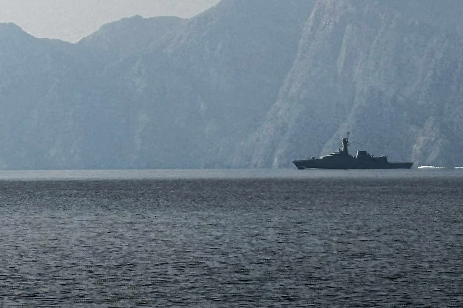 Iran blocks Hormuz Strait again as Trump warns against "blackmail" efforts