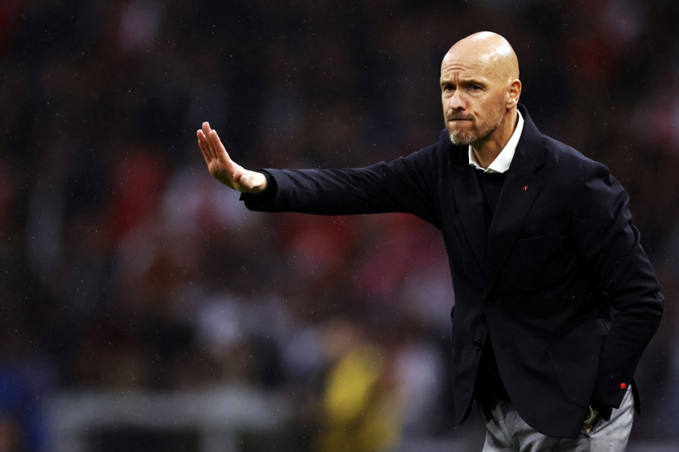 Erfolgstrainer Erik ten Hag verlässt Ajax Amsterdam nach der Saison und wechselt in die englische Premier League zu Manchester United.