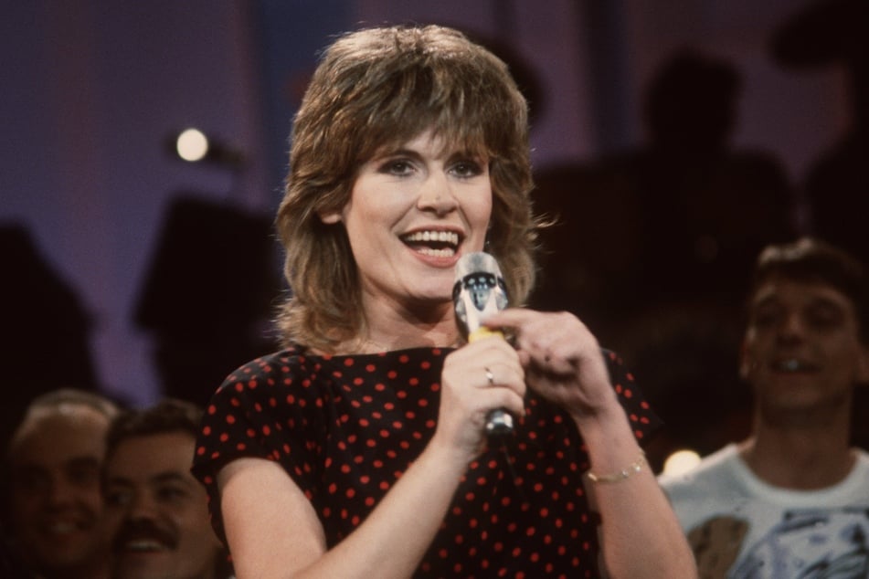Die Schlagersängerin trug 1984 bei der deutschen Vorentscheidung für den ESC ihr Lied "Aufrecht geh'n" vor. Damit erreichte sie im Finale den 13. Platz für Deutschland.