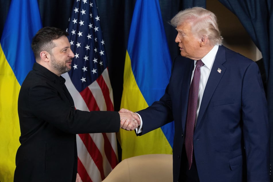 Ukraine-Krieg: Selenskyj gratuliert Trump zum 80. Geburtstag