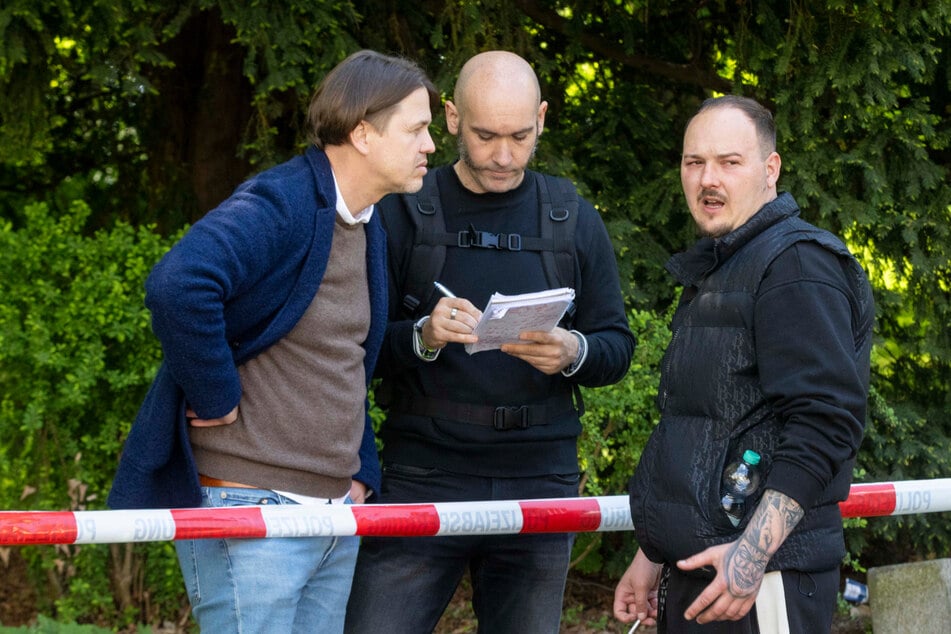Cosmin Ciobanu (27, rechts) bangt seit Tagen um seine Angehörigen.