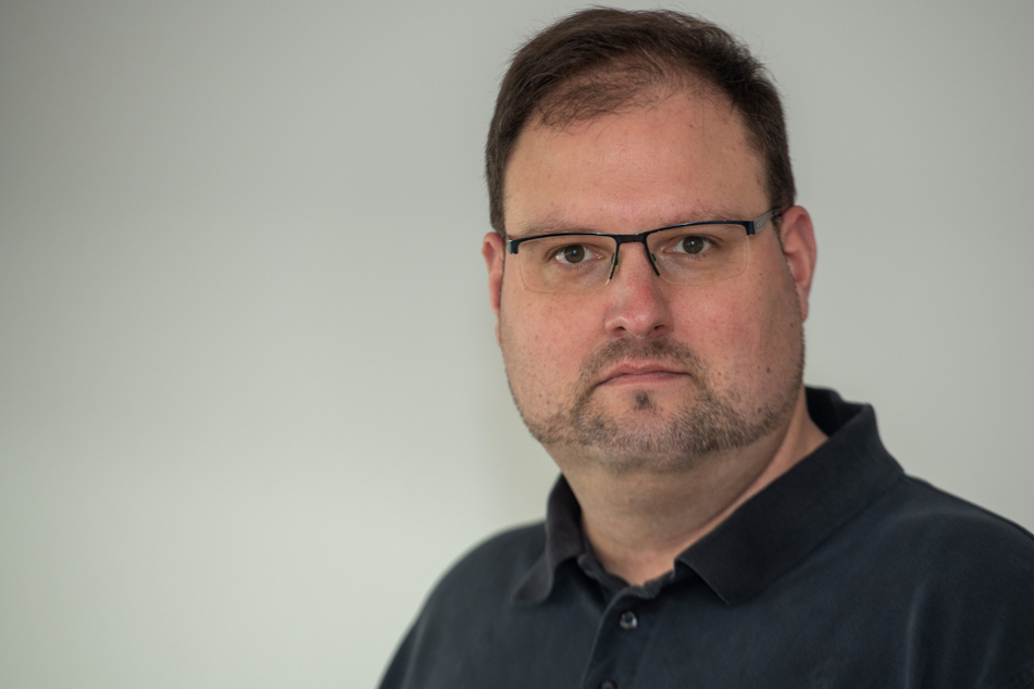Allgemeinarzt Christian Kröner. Der Allgemeinmediziner richtete eine Petition an den bayerischen Landtag, mit der erreichen will, dass Ärzte in den Impfzentren künftig auch die Reste in den Ampullen des Coronaimpfstoffs verabreichen dürfen.