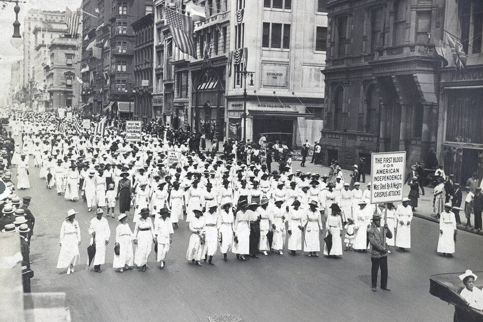 Demonstrators in New York City gather to protest the East St. Louis race massacre in July 1917.