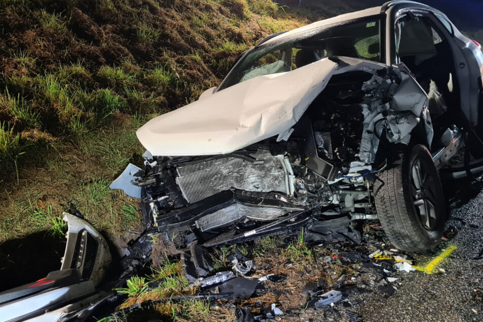 Autofahrer (27) begeht verheerenden Fehler und sorgt für schrecklichen Unfall
