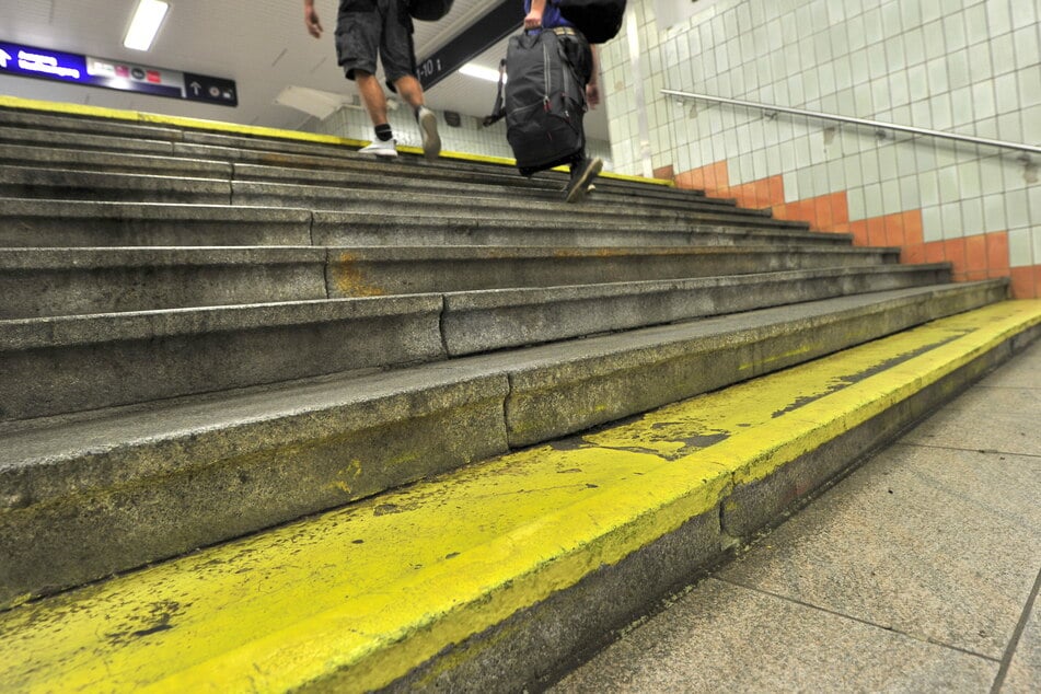 Mit dem Geld sollen beispielsweise unansehnliche Treppen erneuert werden.
