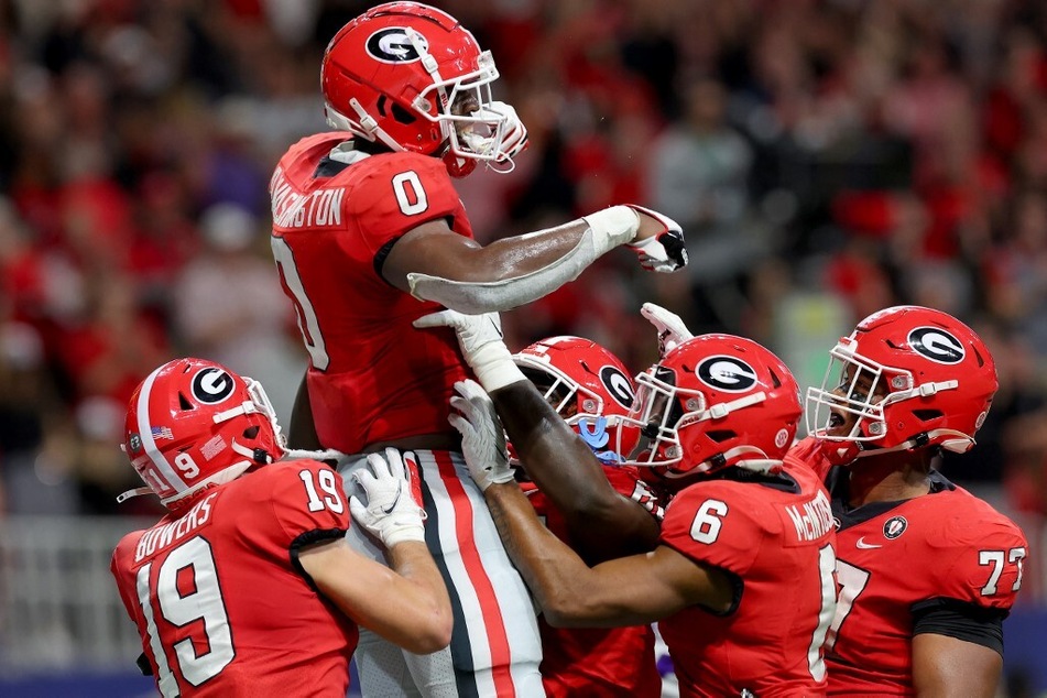 Darnell Washington can be a major offensive weapon for quarterback Stetson Bennett in the Peach Bowl.