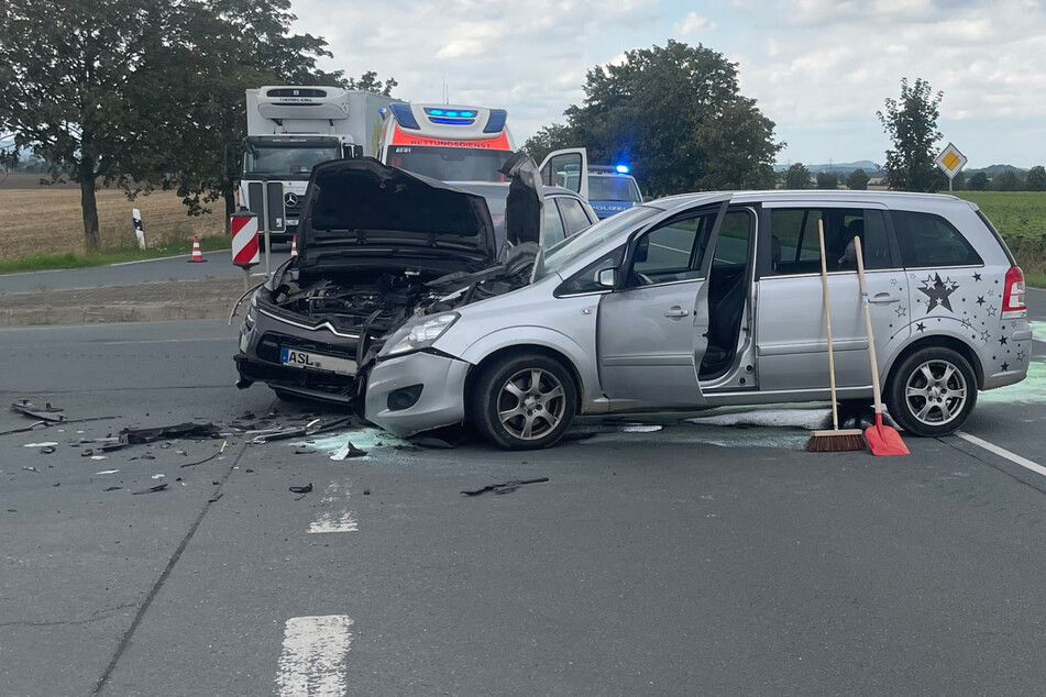 Abbiegen geht schief: Zwei Verletzte bei Frontal-Crash im Harz