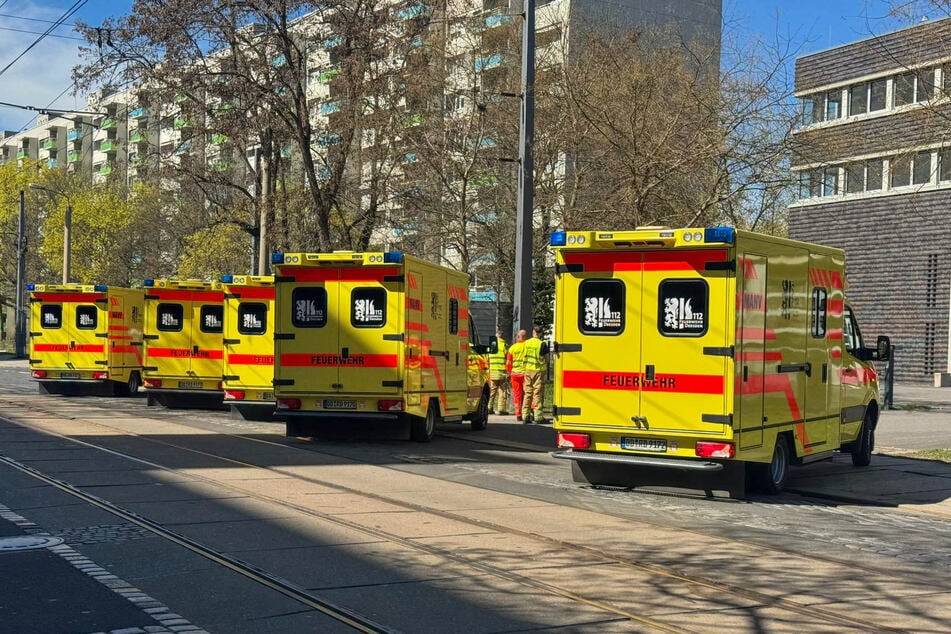 Am BSZ für Technik "Gustav Anton Zeuner" in der Gerokstraße klagten mehrere Personen plötzlich über Unwohlsein.