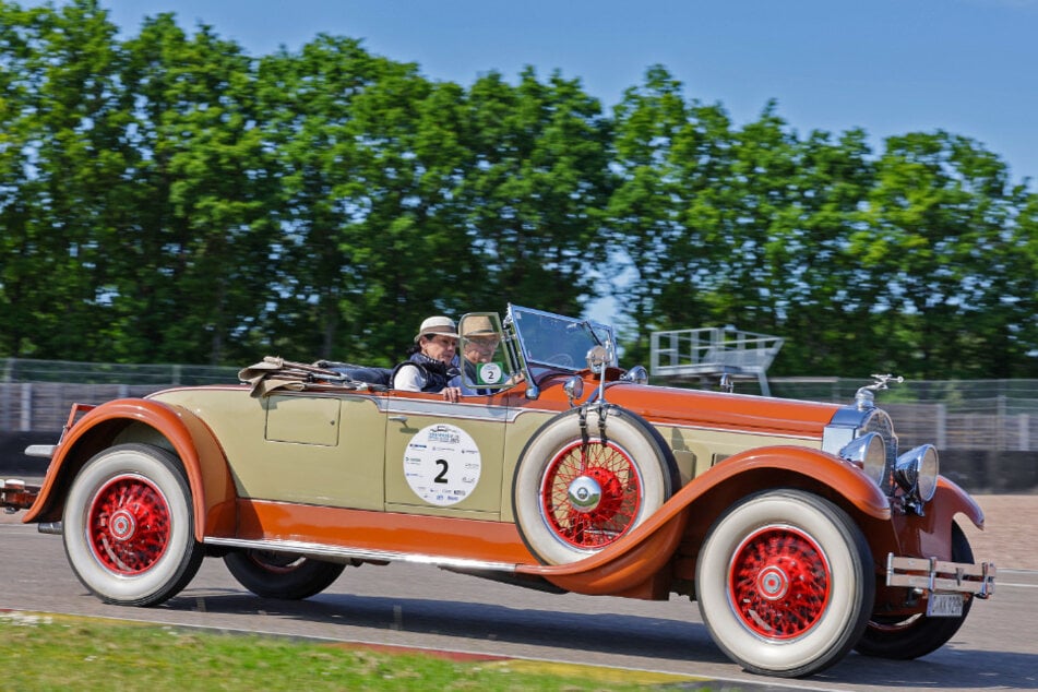 Gemeinsam mit seiner zweiten Ehefrau Annegret B. nahm Klaus Kleinertz 2023 an der Rallye "Sachsen Classic" teil.