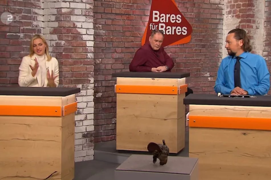 Bares für Rares: Händler haben großes Herz: Mutter von "Bares für Rares"-Gast will sich unbedingt einen Wunsch erfüllen