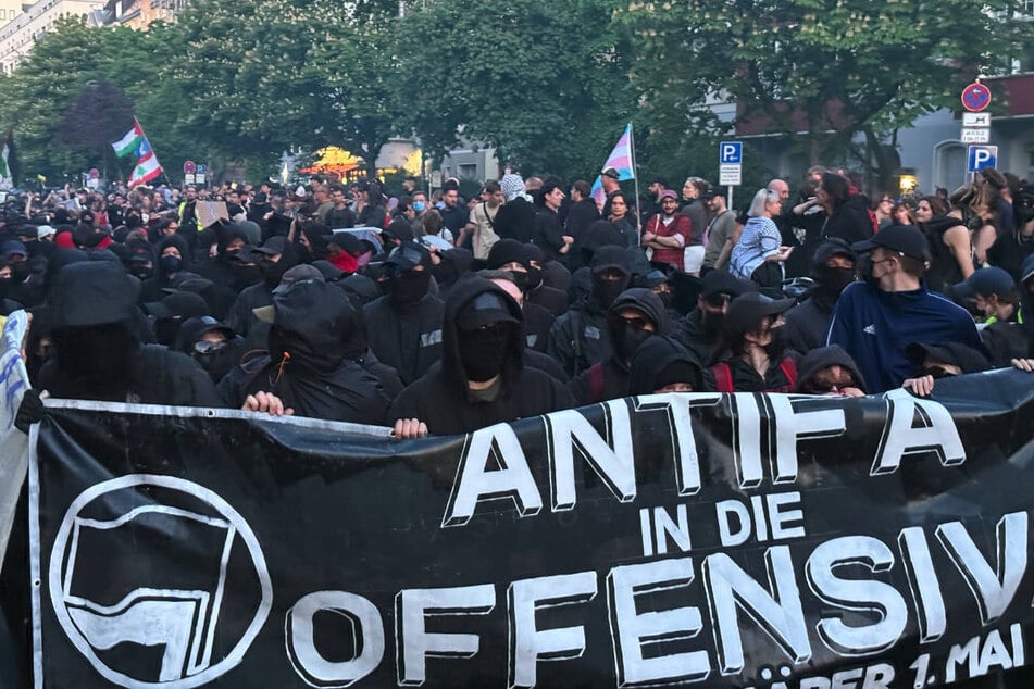 Berlin: Großaufgebot zum 1. Mai: Polizei rüstet gegen Linksextreme auf