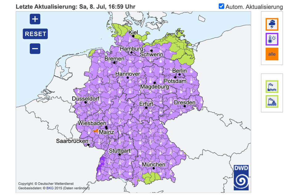 Fast in ganz Deutschland gilt am Sonntag eine Hitzewarnung.