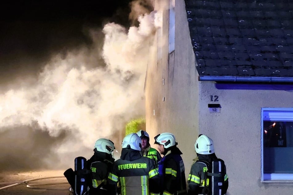 Bei dem Feuer konnten sich die Bewohner selbstständig in Sicherheit bringen.