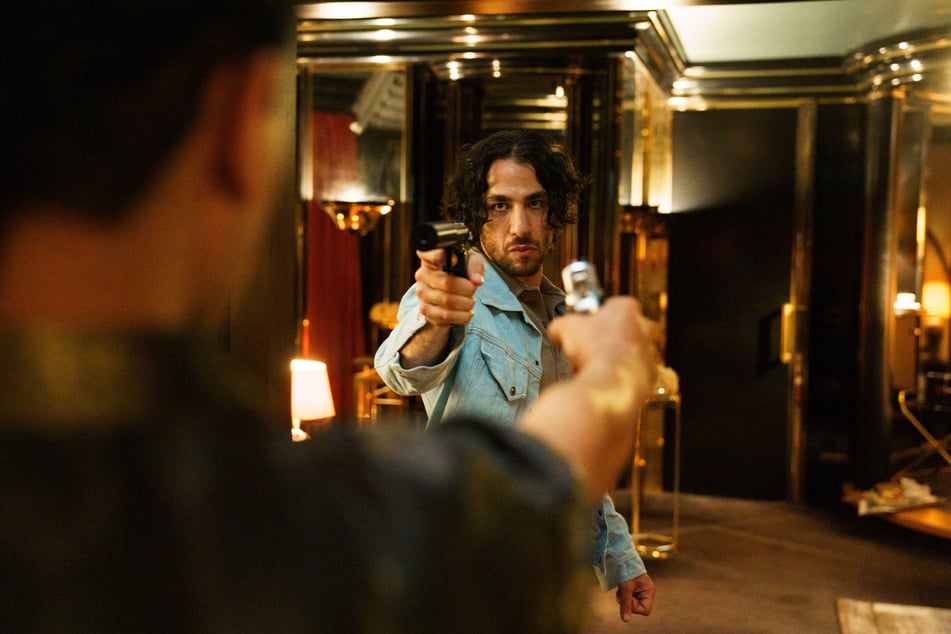 Auch wenn Fans bereits wissen, welche Figuren das Prequel überleben werden, verspricht "4 Blocks Zero" jede Menge Spannung.