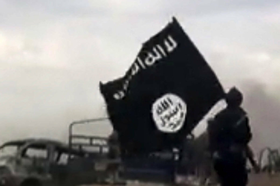 Leiche von Soldaten geschändet: Anklage gegen mutmaßliches IS-Mitglied erhoben