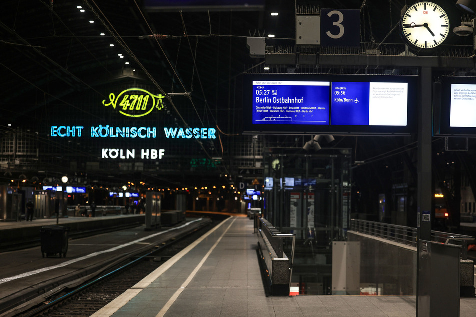 Zweiter Streik-Tag bei der Bahn: Die meisten Züge in NRW stehen still!