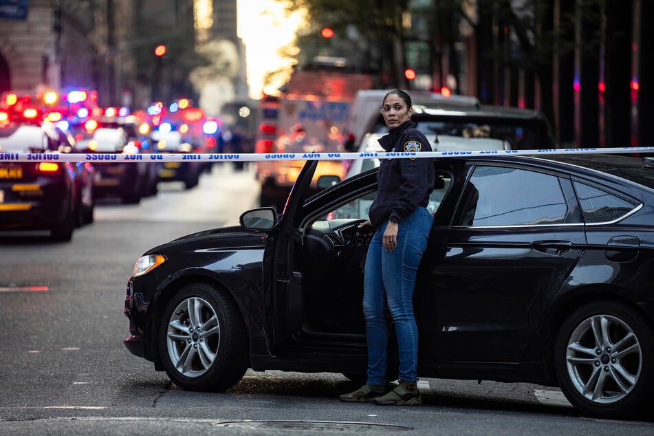 Die NYPD geht von einem Einzeltäter aus.