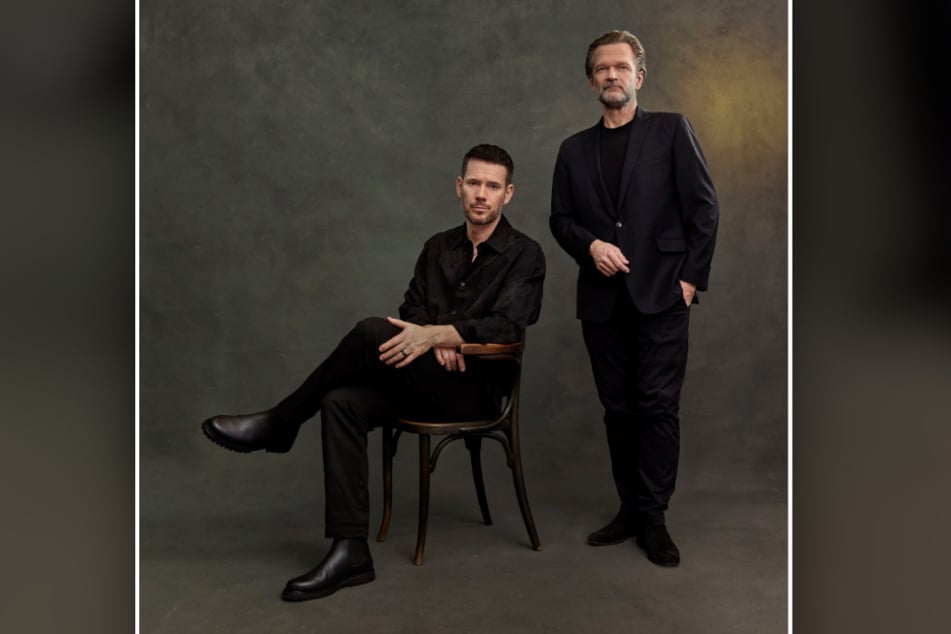 Sänger Johannes Strate und Pianist Sebastian Knauer (53, r.) sind derzeit als Pop-Klassik-Duo auf Tour.