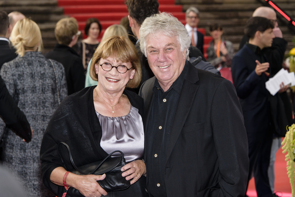 Rolf Zuckowski zusammen mit seiner Monika bei der Verleihung des Echo Klassik im Jahr 2016. Mehr als 50 Jahre sind die beiden bereits ein Paar.