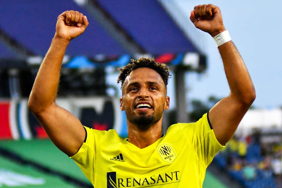 Hany Mukhtar (26) kommt aus dem Jubeln momentan nicht mehr heraus!