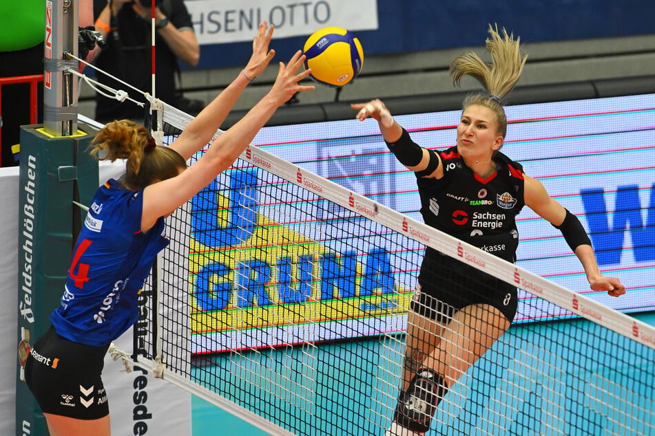 Monique Strubbe (25, r.) spielte bereits von 2015 bis 2023 in Dresden.