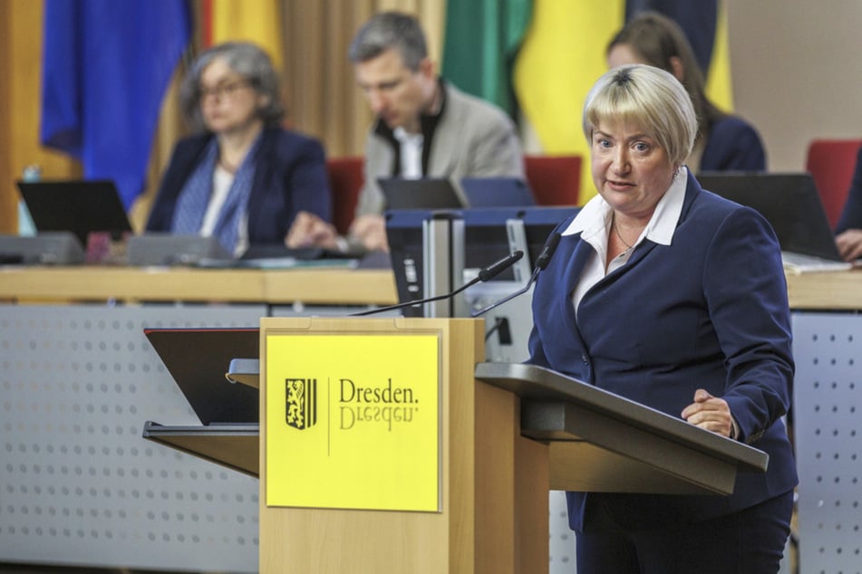 Vorwürfe wegen Unterschlagung: AfD-Stadträtin kommt glimpflich davon