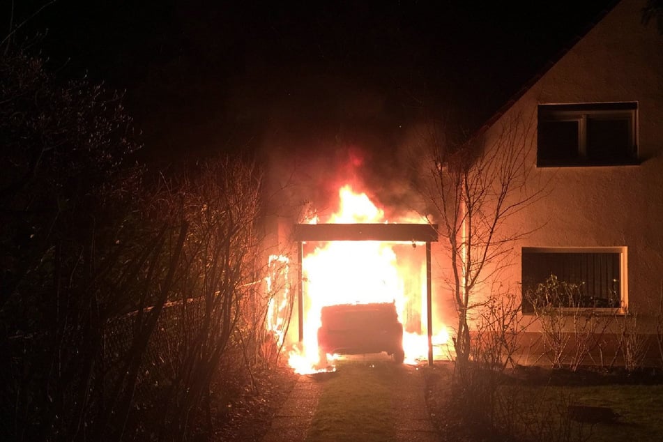 Die Täter verübten mehrere Brandanschläge, wie hier auf das Auto des Neuköllner Linken-Politikers Ferat Kocak im Januar 2018.