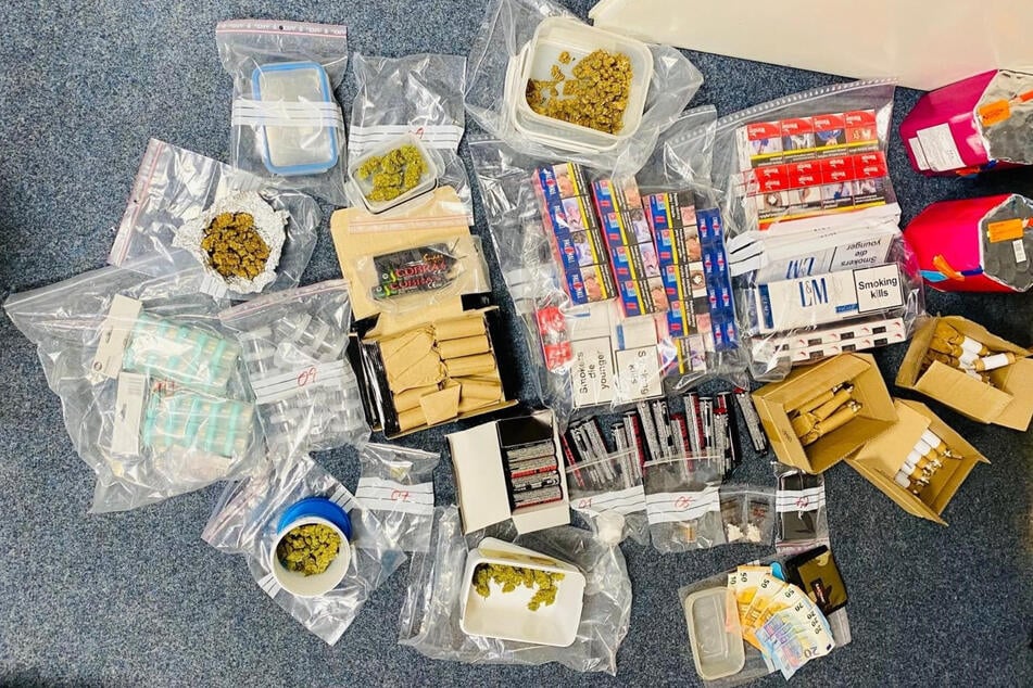 Die Magdeburger Polizei durchsuchte die Wohnung eines Drogendealers (47).