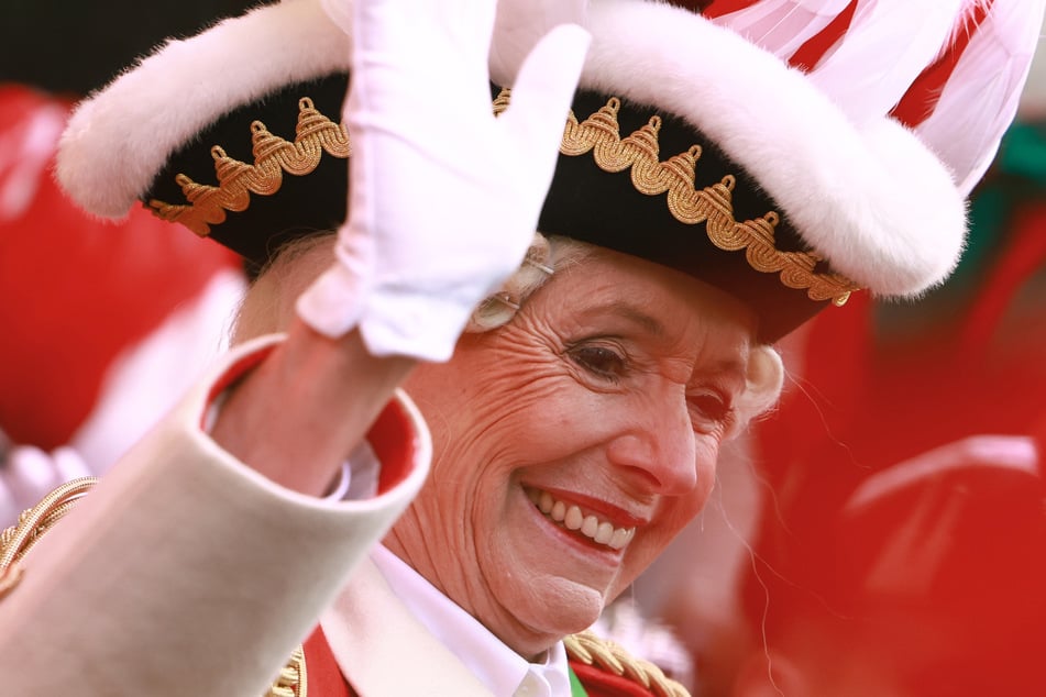 Zuvor hatte Henriette Reker (68, parteilos) über zehn Jahre das Zepter in der Domstadt in der Hand.