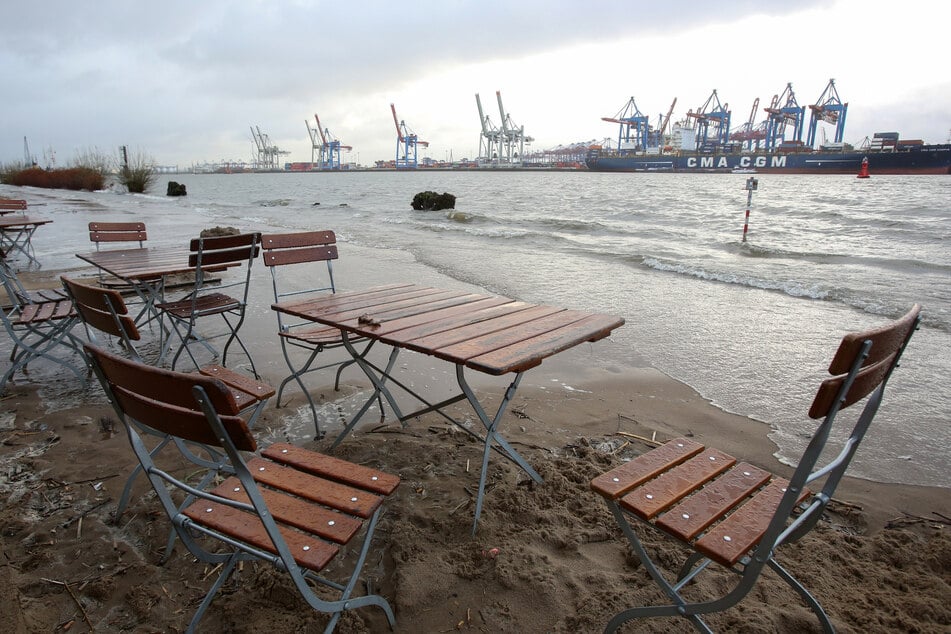 Nach Sturmflut: Wasserpegel in Hamburg wieder auf Normalstand
