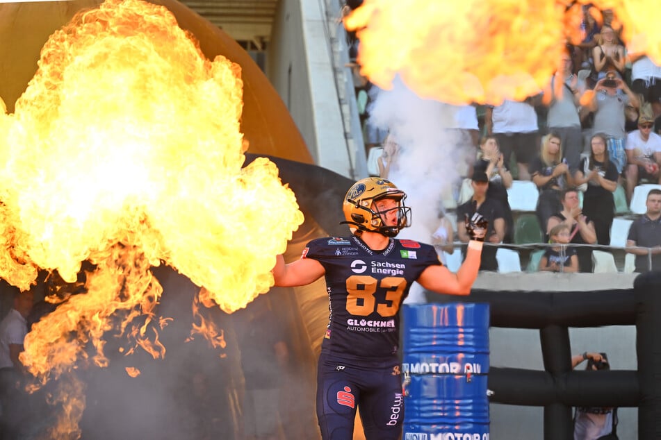 Die Dresden Monarchs sind - nach eigenen Recherchen - der größte Football-Klub Europas.
