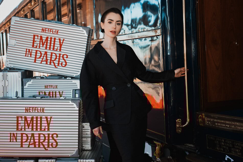 Die 37-Jährige geht mit "Emily in Paris" erneut auf Reisen.