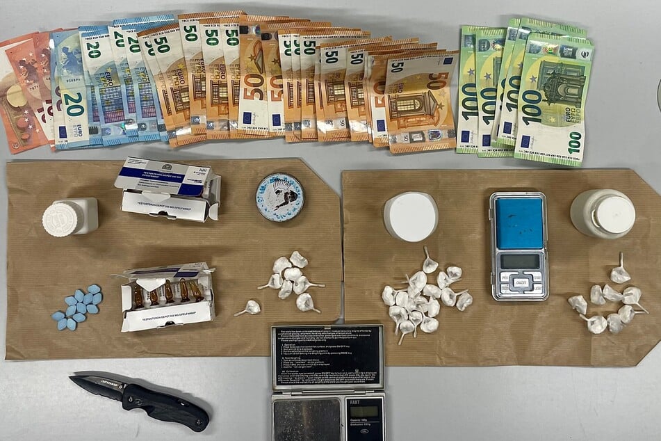 Die Ausbeute der Ermittler nach der Wohnungsdurchsuchung.