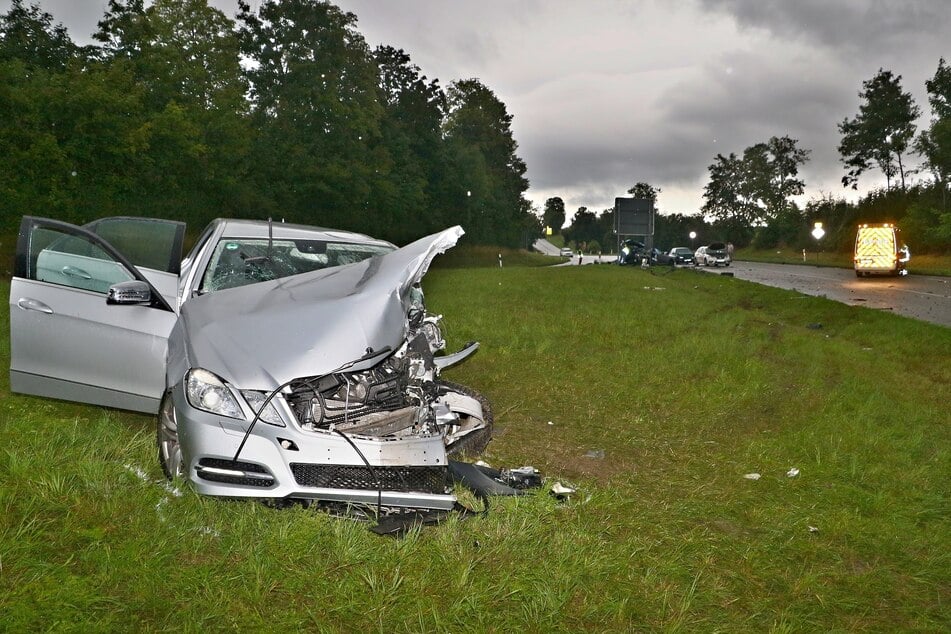 Mehrere Autos waren an dem Verkehrsunfall beteiligt.