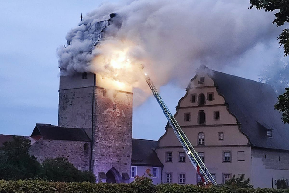 Ein Feuer wütete im Turm des Nördlinger Tors in Dinkelsbühl.