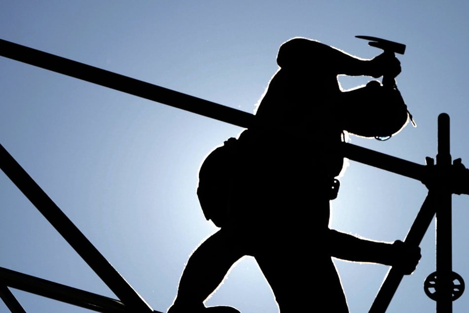 Bayern arbeiteten 2025 rund 135 Millionen Stunden weniger