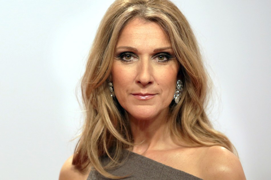 Céline Dion (56) muss erneut einen schweren Verlust verkraften.