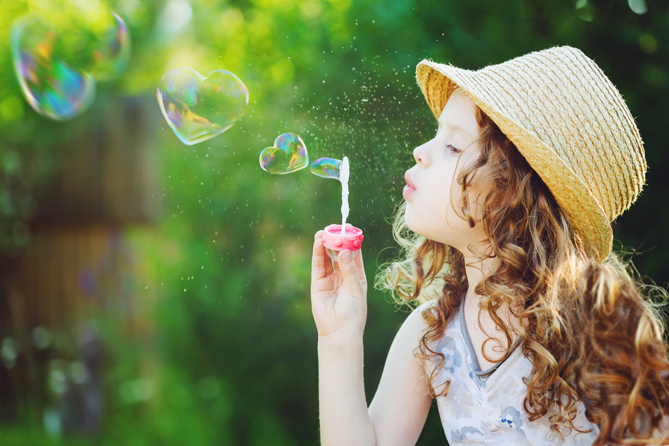 Zum Kindertag ist Mitmachen gefragt: Auch Seifenblasen gehören wieder dazu.