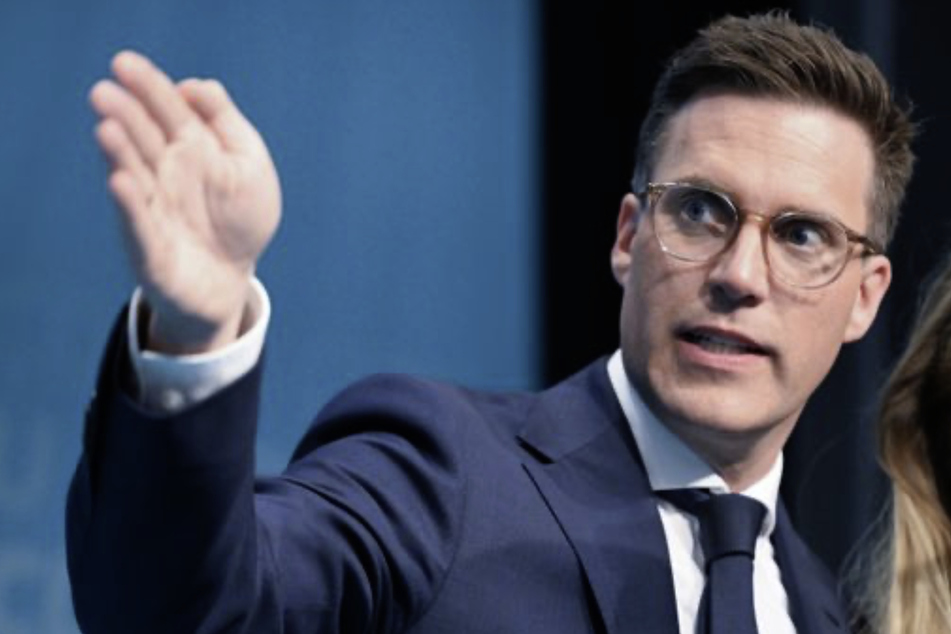 Berliner Linke geht rechtlich gegen Innenminister Hagel vor